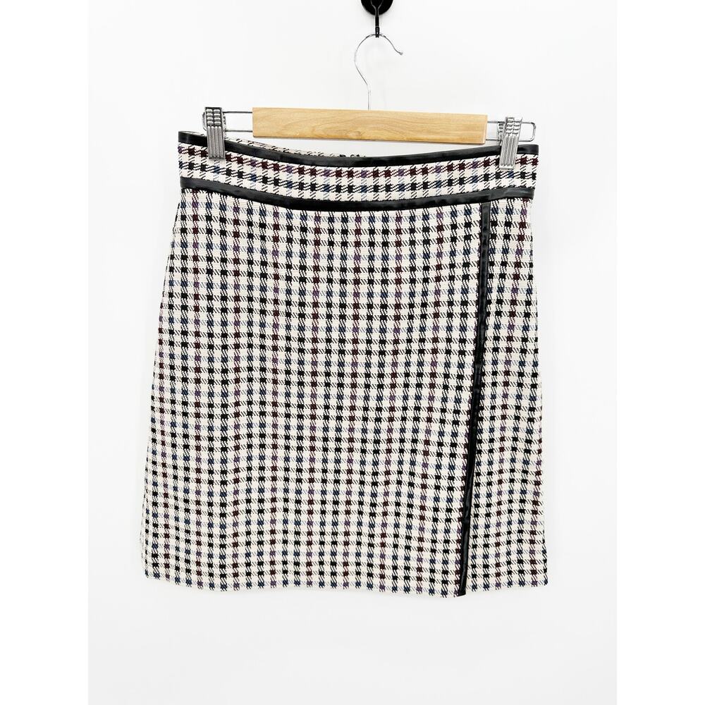 Ann Taylor‎ Black Plaid Faux Leather Trim Wrap Skirt Size 2 NWT Preppy Mini